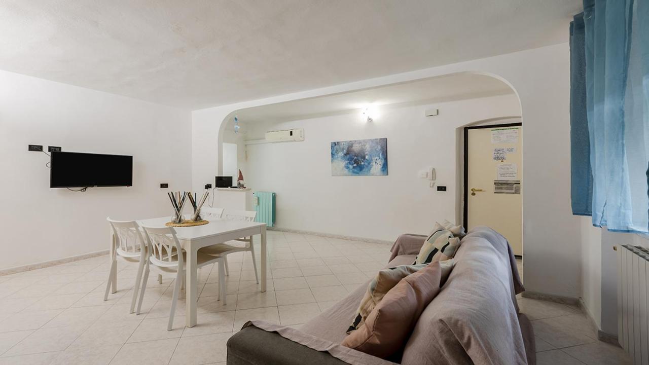 דירות ליבורנו La Casa Di Nonno Roberto By Rentbeat מראה חיצוני תמונה