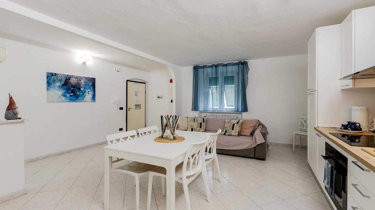 דירות ליבורנו La Casa Di Nonno Roberto By Rentbeat מראה חיצוני תמונה